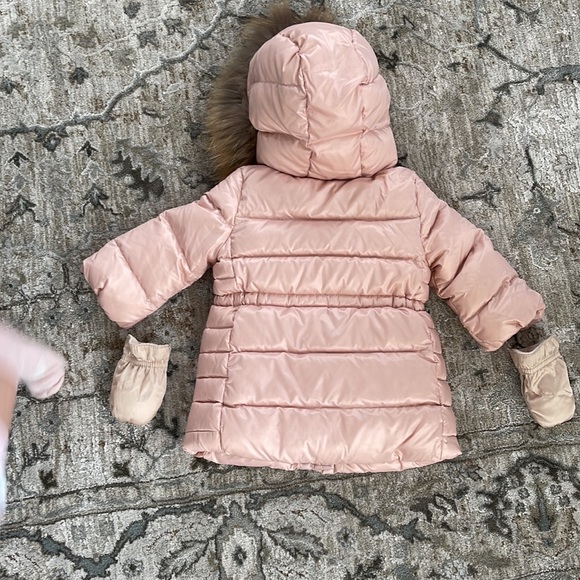 Toddler Girls Gap Puffer Pink Jacket - Picture 3 of 8